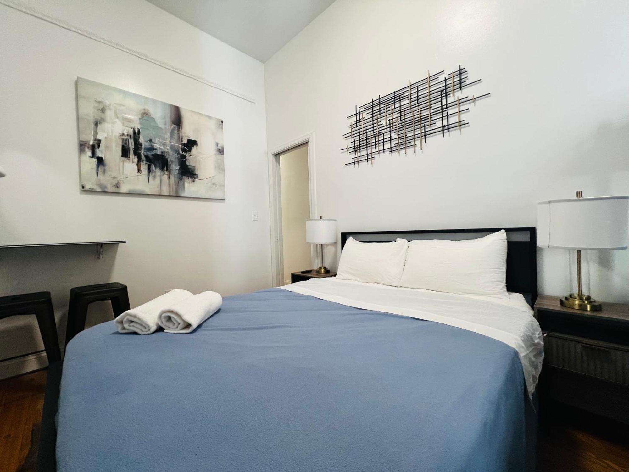 Appartamento 2bd-2ba Theater District New York